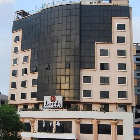 苏拉特洛兹广场酒店、 外观 照片